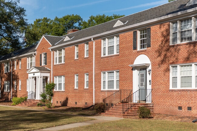 Photo - 3809 McGuire Dr Unit B