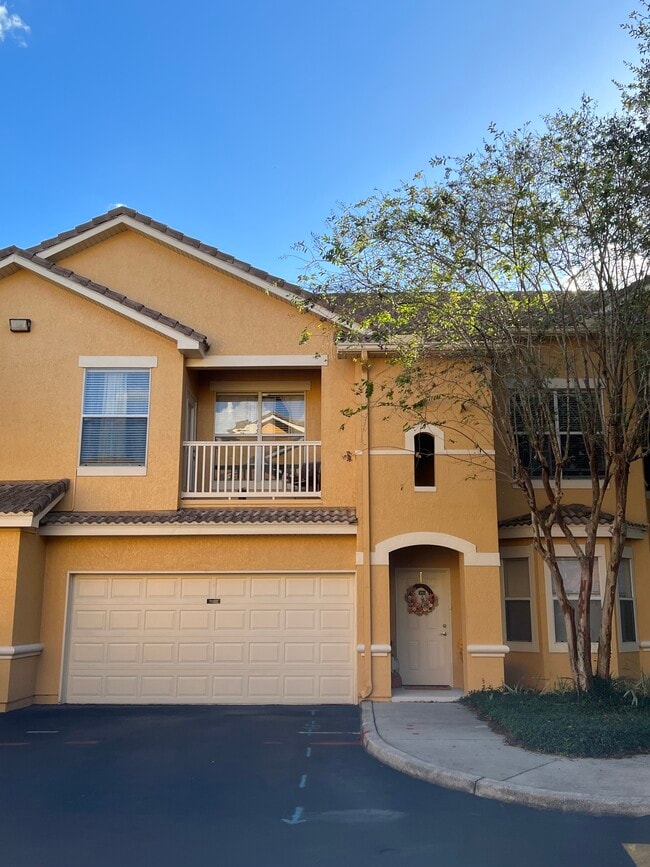 Building Photo - 19920 Villa Ridge Dr Unit 205