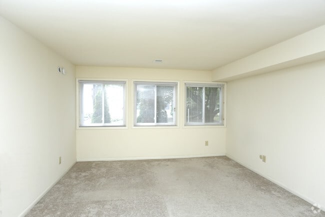 Studio - Living Room