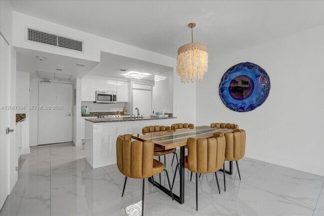 Photo - 10275 Collins Ave Unit 916