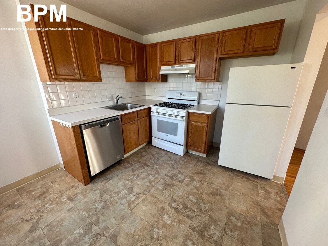 Photo - 20 Colborne Rd