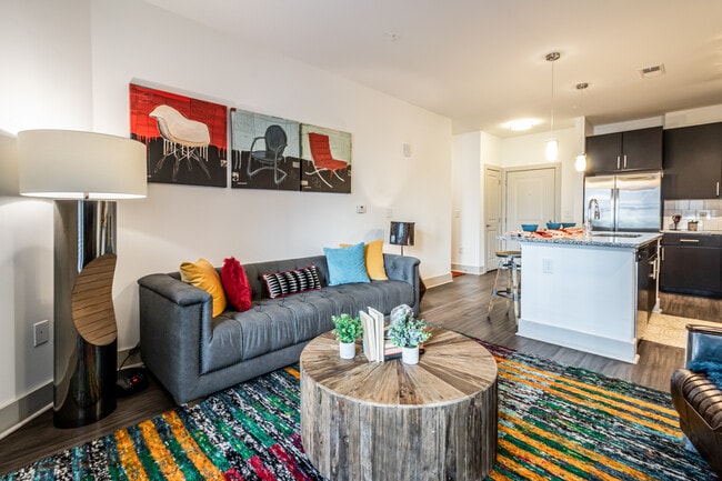 Photo - Skyline West