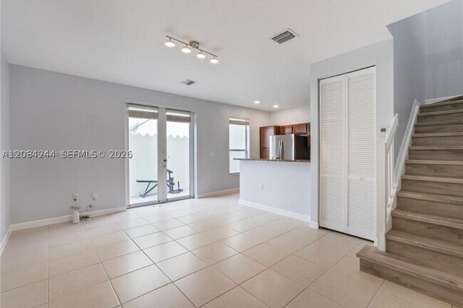 Photo - 17067 SW 93rd St