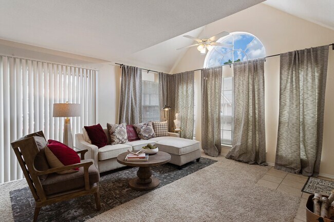 Photo - Culture, Dining & Parks Just Minutes Away! Unit GCW