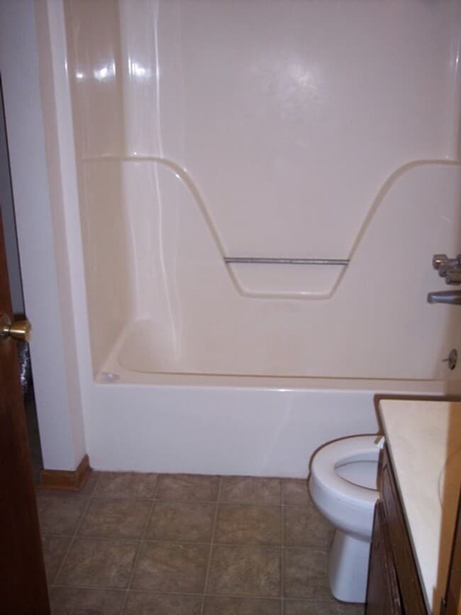 Photo - 807 Foster Ln Unidad A