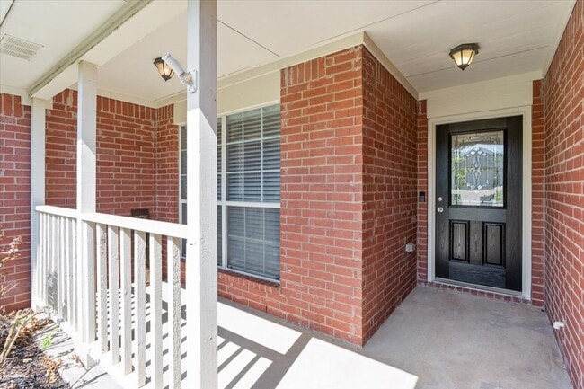 Photo - 4524 Canyon Ridge Dr