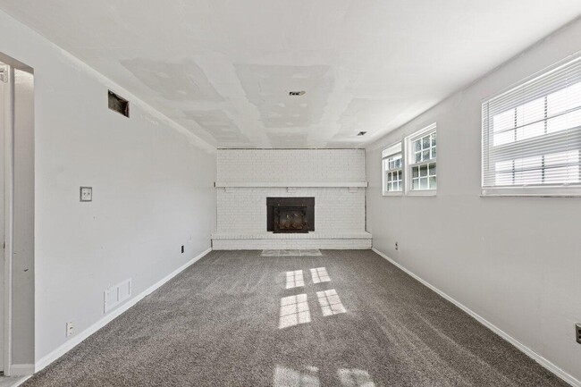 Photo - 11589 Milnor Rd House