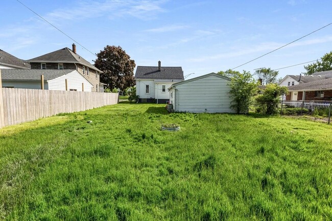 Photo - 22713 Lanse St