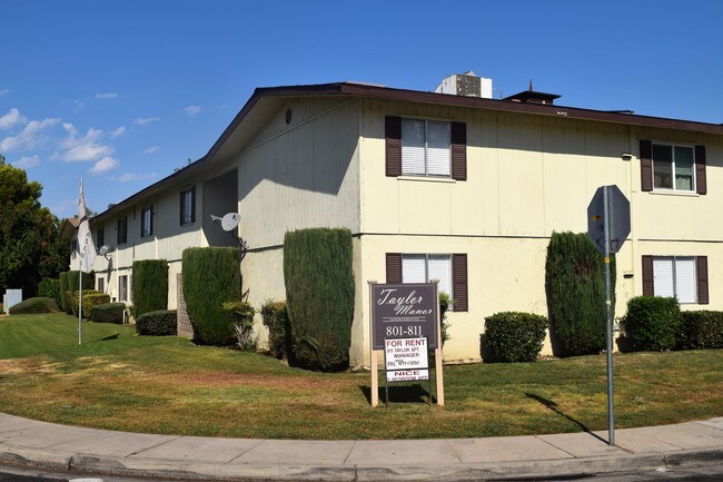 Photo - Taylor Manor Apartments