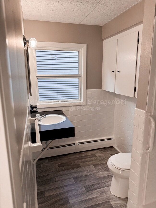 Photo - 88 Elm St Unit 1