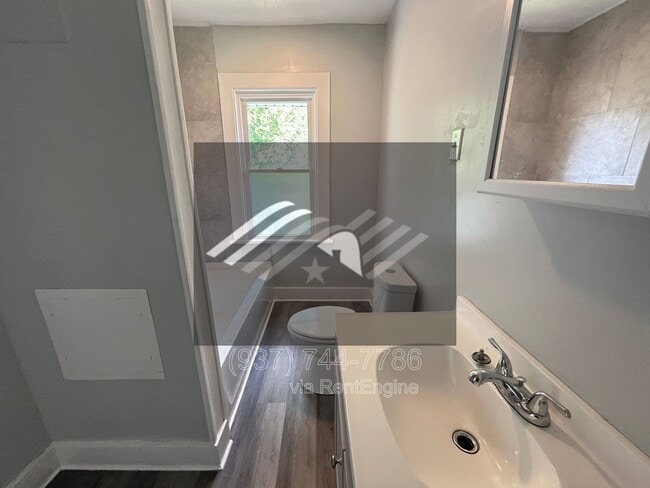 Photo - 949 Ferndale Ave