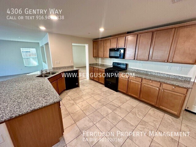 Photo - 4306 Gentry Way