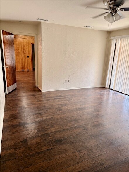 3321 San Mateo Dr Unit 3323
