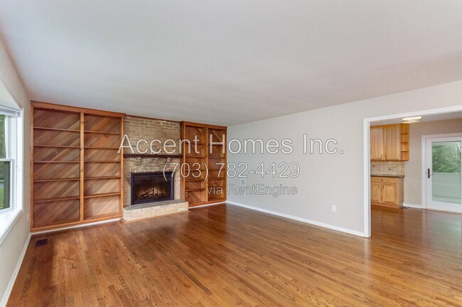 210 S 26th St