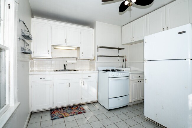 Photo - 119 Lake Morton Drive Unidad #2