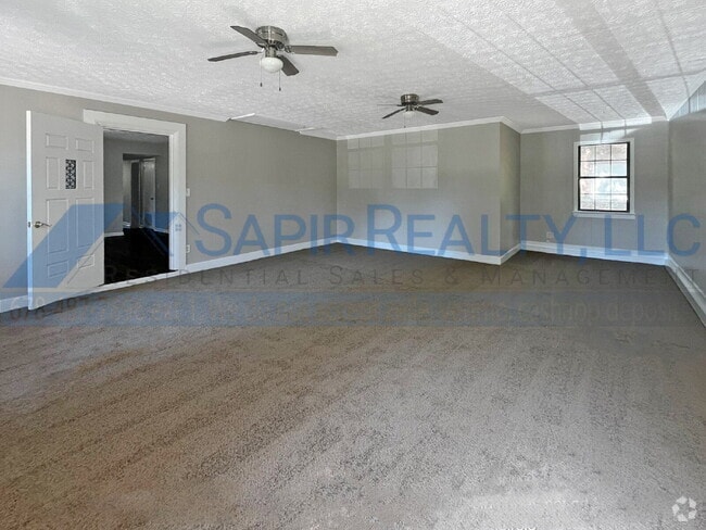 Building Photo - 106 Springwood Valley Rd Rental