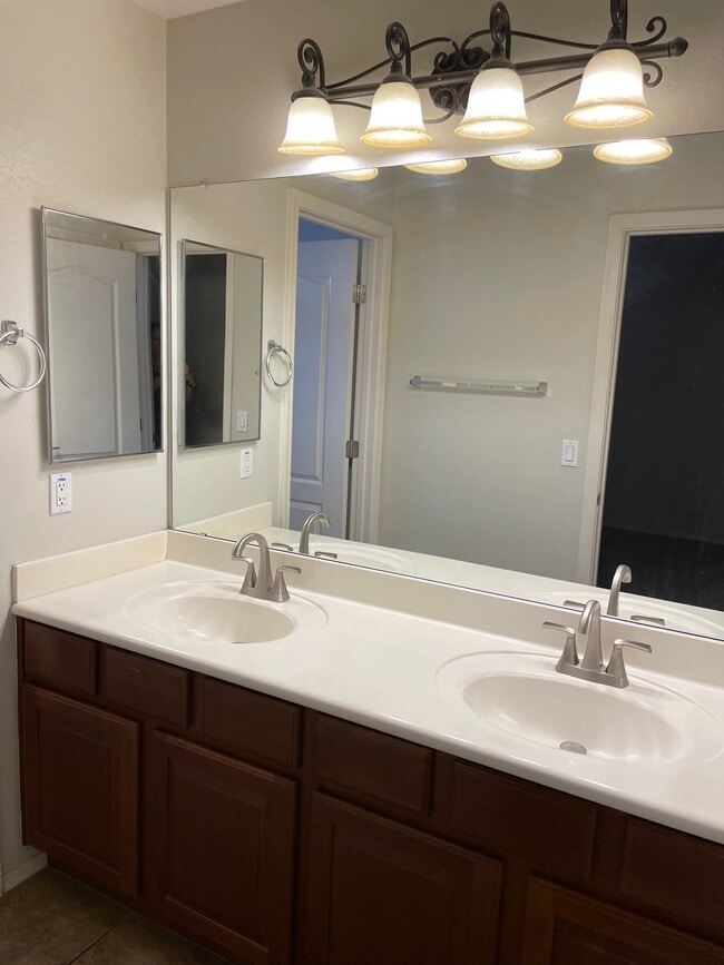 Photo - 14816 N 140th Ave