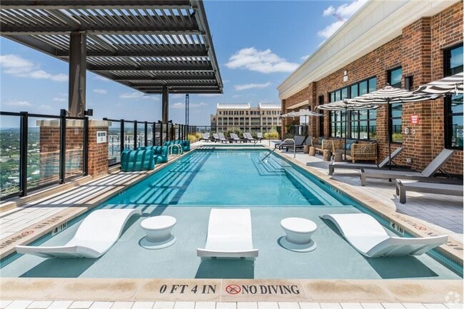 Building Photo - 402 Guadalupe St Unit C9-60