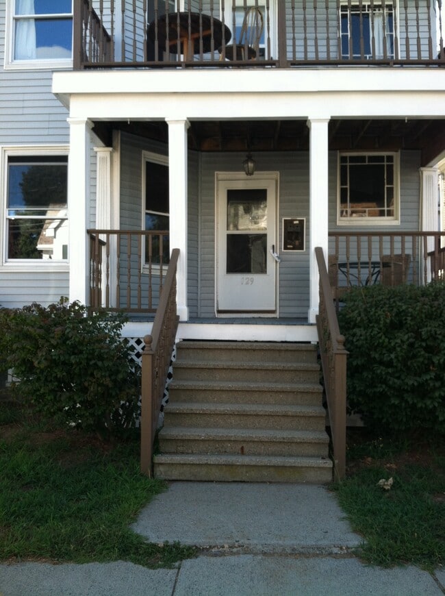 Photo - 129 Brooks St Unit 2