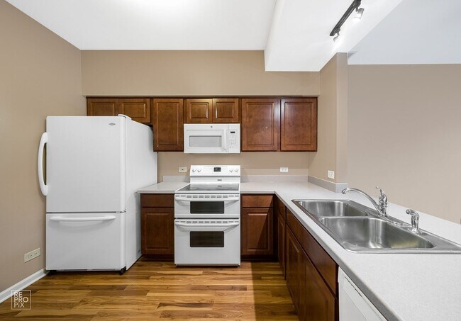 Photo - Schaumburg Two Story Two Bed Townhome