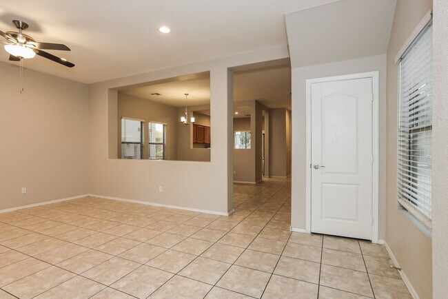 Photo - 706 N 112th Dr