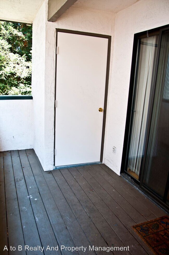 Photo - 2 br, 2 bath House - 609 San Conrado Terr #4