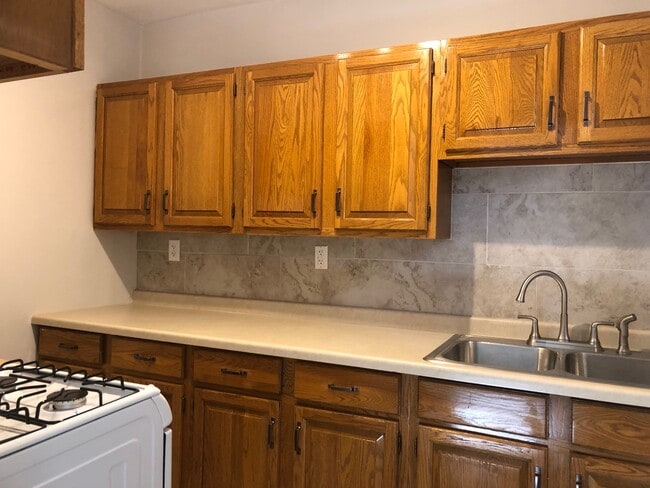 Photo - 1688 Dayton Ave Unidad Apt 2