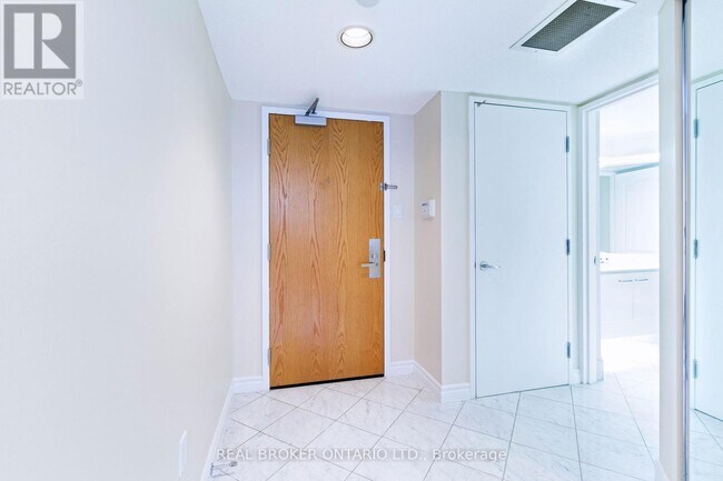 Photo - 38 Elm St Unit 1110