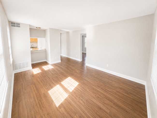 Photo - 2026 Move-In Special – $500 LEASE SIGNING BONUS!! Bright & Spacious 2BR Apartment in Southeast DC...