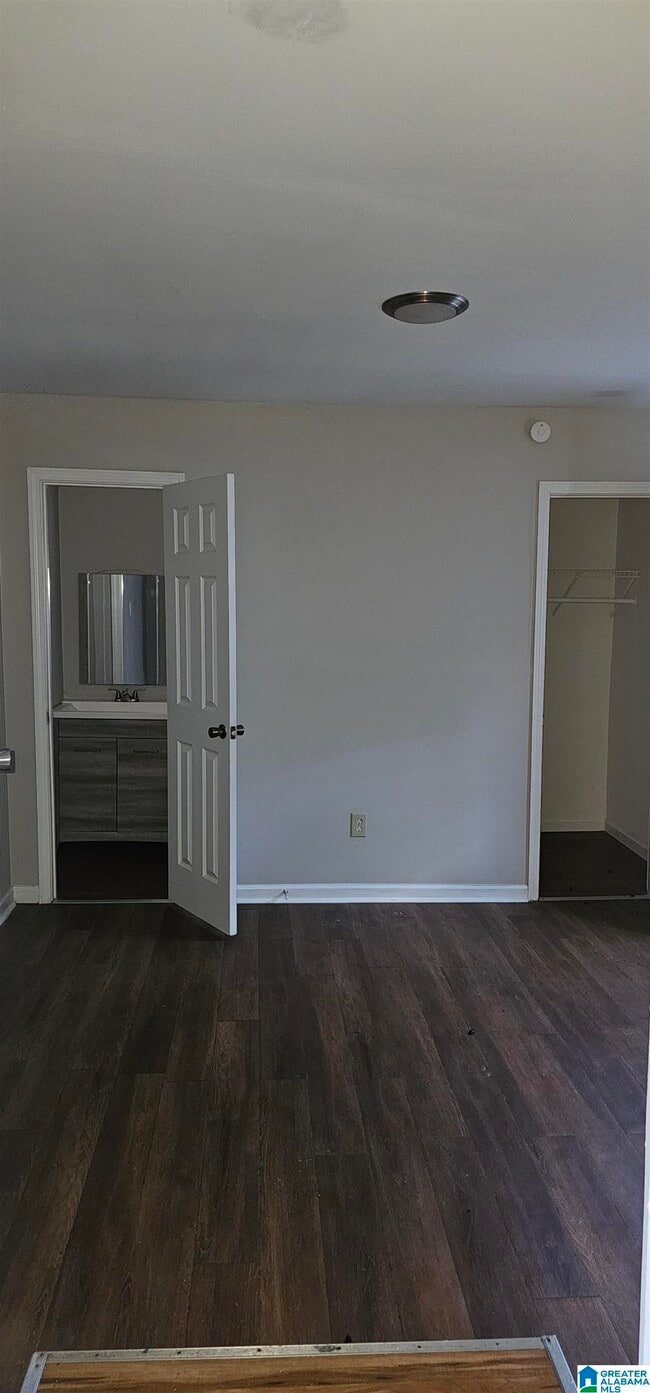 Photo - 528 Blue Bell Rd