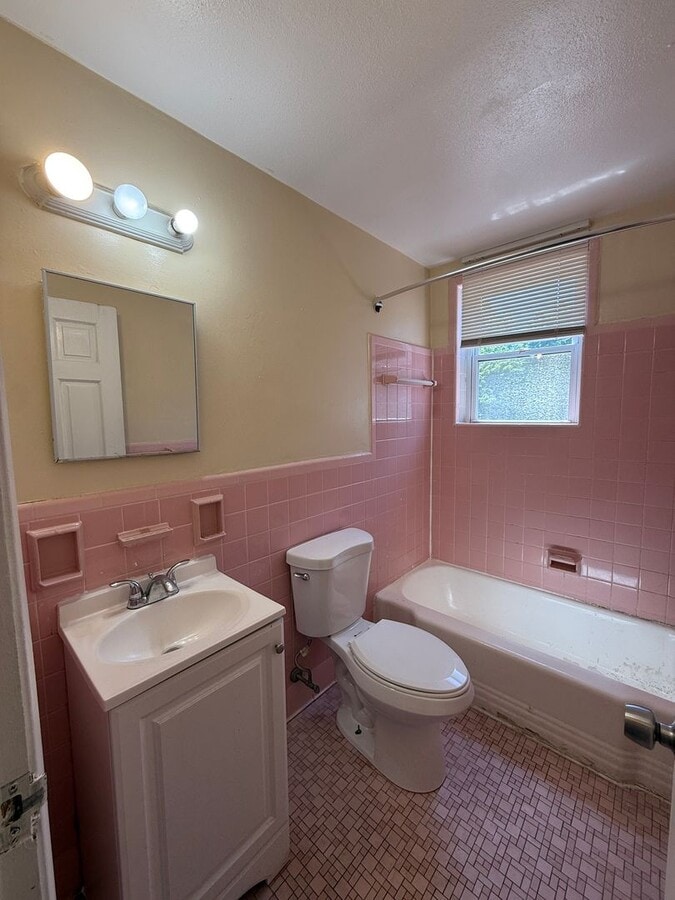 Photo - 149-151-151 Adelaide St Unit AD 149 / C-2