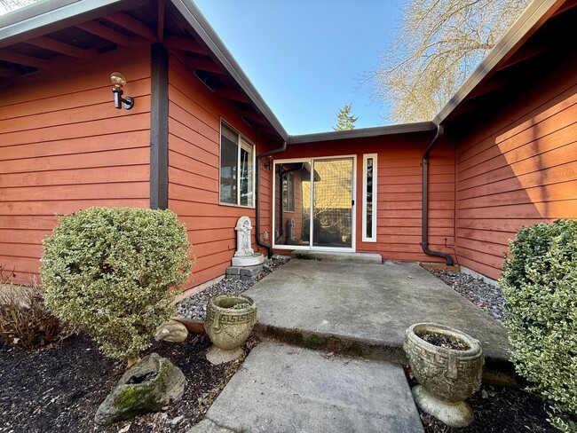 Photo - 3 Bed 2 Bath SW Beaverton Duplex — Available Now!