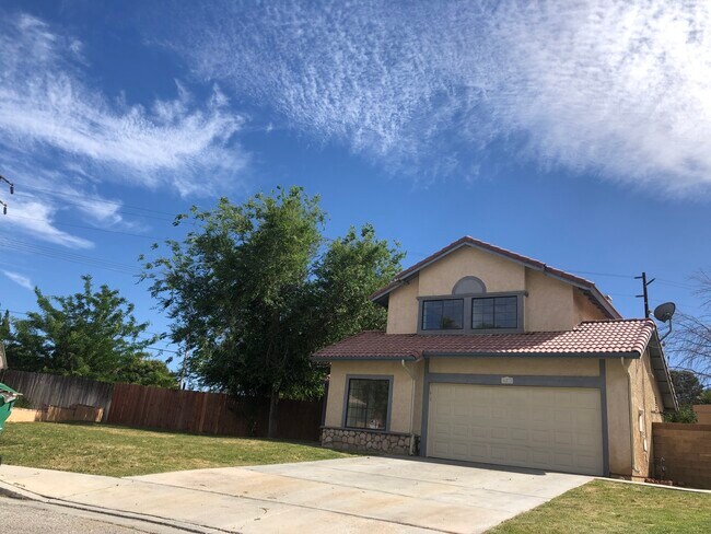 Photo - 44811 Rock Island Dr