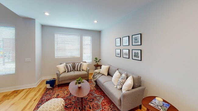 Photo - 1159 N 4th St
