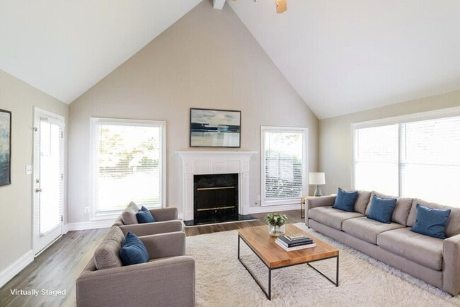 Photo - 655 Timber Ives Dr