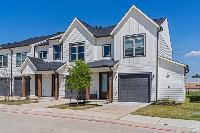 Photo - The Everstead at Windrose