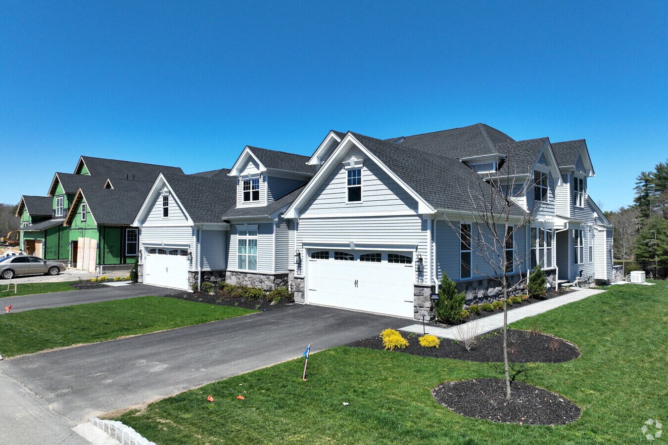 Alternate Building - The Willows at Boxford