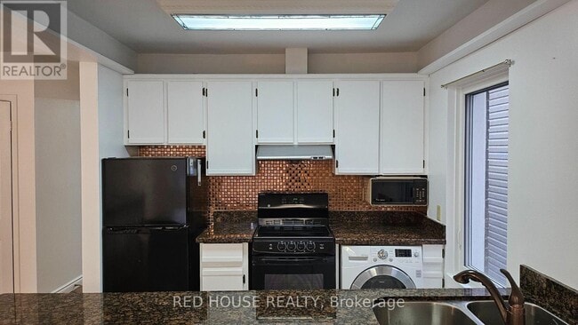 Photo - 37 Connaught Ave Unité Upper