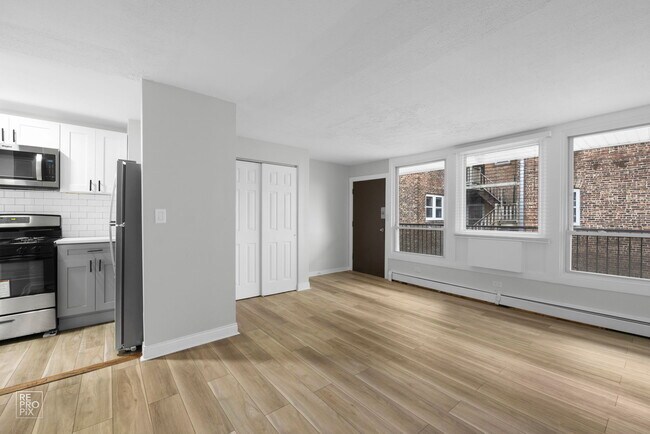 Photo - 6832 S Crandon