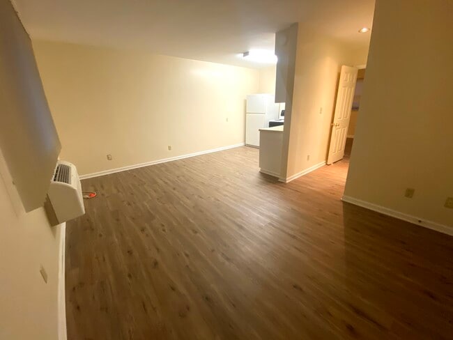 Photo - 204 Souder Ave