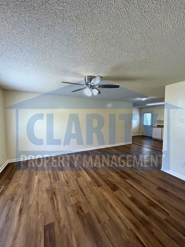 ***131 Brooke Lane NE