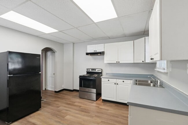 41-43 N Huron Ave