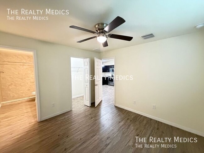 Photo - 5726 NW 3rd St
