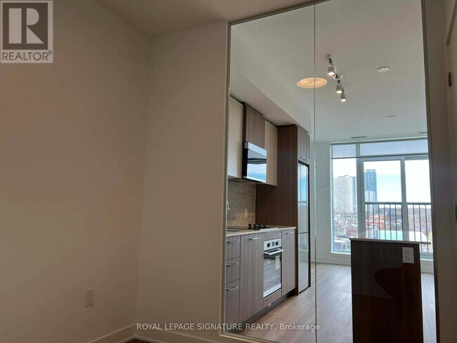 Photo - 30 Dreamers Wy Unit 821