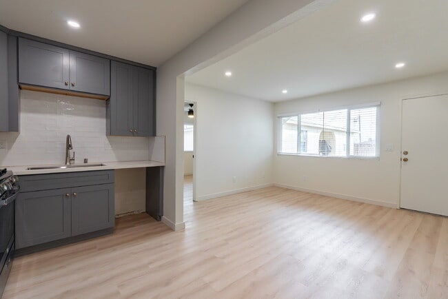 Photo - AVAILABLE NOW - 2 Bedroom, 2 Bath Coastal Apartment