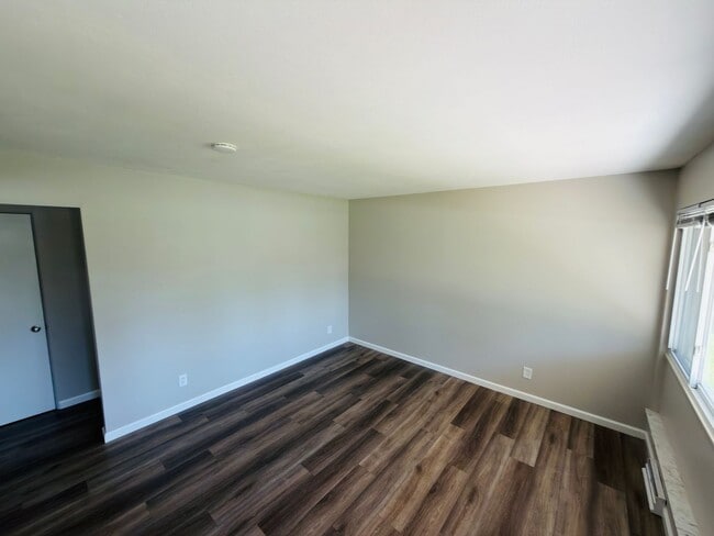 Photo - Move-In Ready 3BR/2BA Home with 2-Car Garage in St. Charles