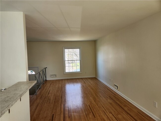 Photo - 206 Mason Ave