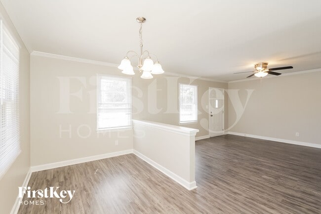 2108 Garland Ave