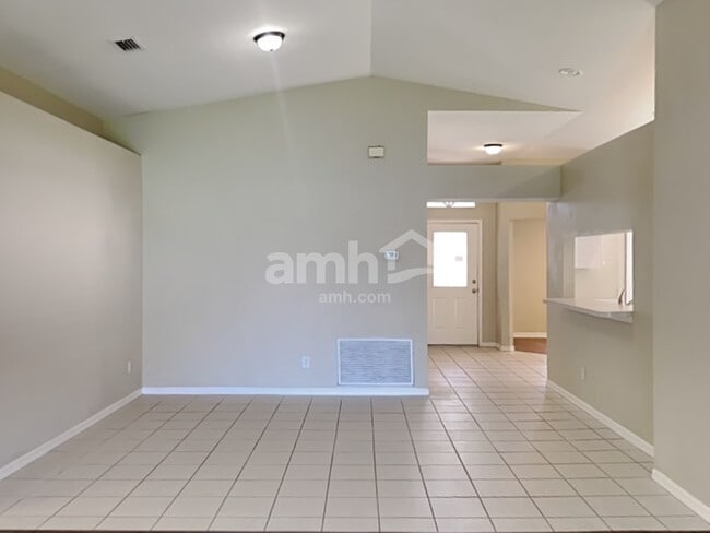 Photo - 24446 Landing Dr