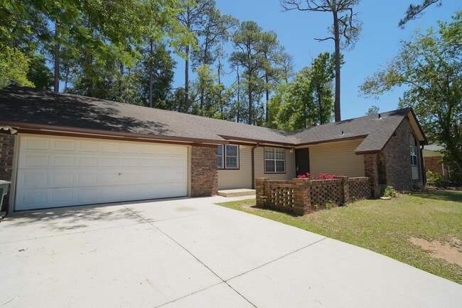 Photo - 1545 Pine View Dr